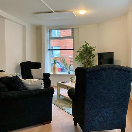 Het Hoekje - 2 Bedroom Family Friendly City Home جروننجن المظهر الخارجي الصورة
